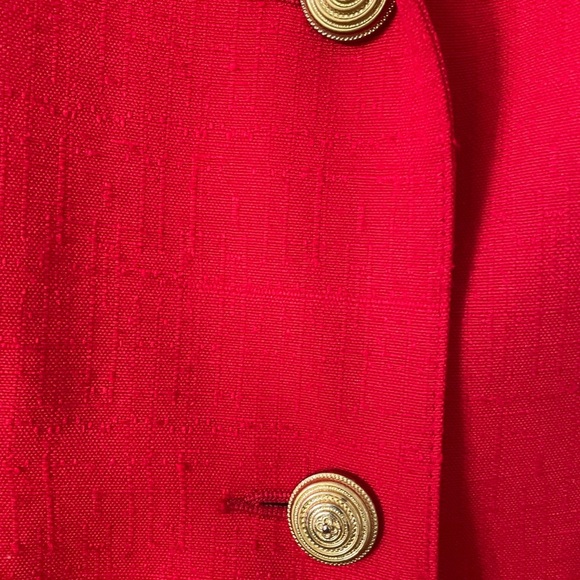 Sag Harbor women’s red two buttons , textured size 18 Blazer. - Picture 3 of 6
